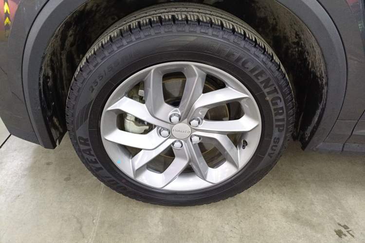 Used Lynk & Co 01 2023 2.0TD Two-Wheel Drive Asian Games Edition Left Front Wheel Hub