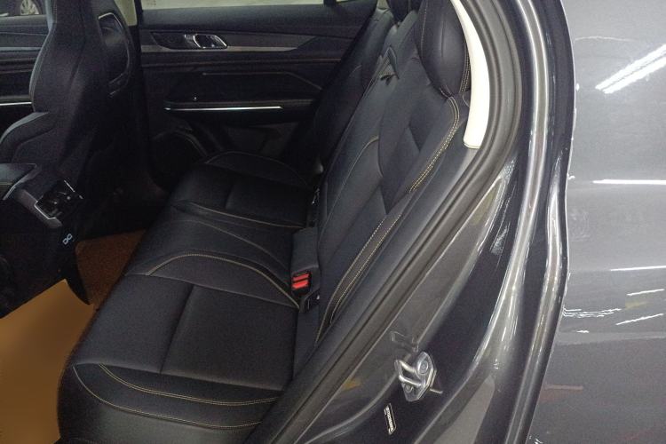 Used Lynk & Co 01 2023 2.0TD Two-Wheel Drive Asian Games Edition Left Rear Seat
