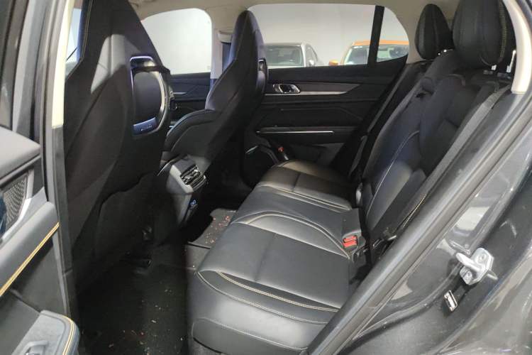 Used Lynk & Co 01 2023 2.0TD Two-Wheel Drive Asian Games Edition Left Rear Seat