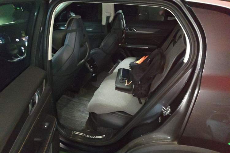 Used Lynk & Co 01 2023 2.0TD Two-Wheel Drive Asian Games Edition Left Rear Seat