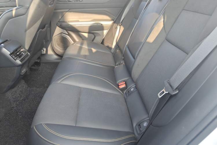 Used Lynk & Co 01 2023 1.5TD EM-F PM Left Rear Seat