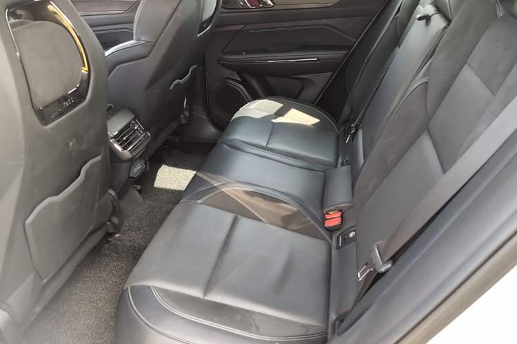 Used Lynk & Co 01 2023 1.5TD EM-F PM Left Rear Seat