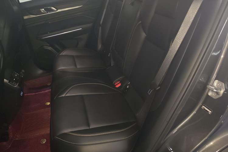 Used Lynk & Co 01 2023 2.0TD Two-Wheel Drive Asian Games Edition Left Rear Seat