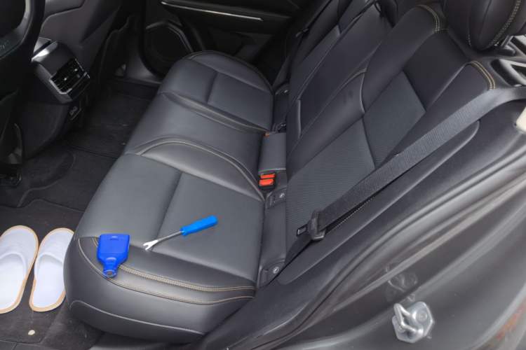 Used Lynk & Co 01 2023 2.0TD Two-Wheel Drive Asian Games Edition Left Rear Seat