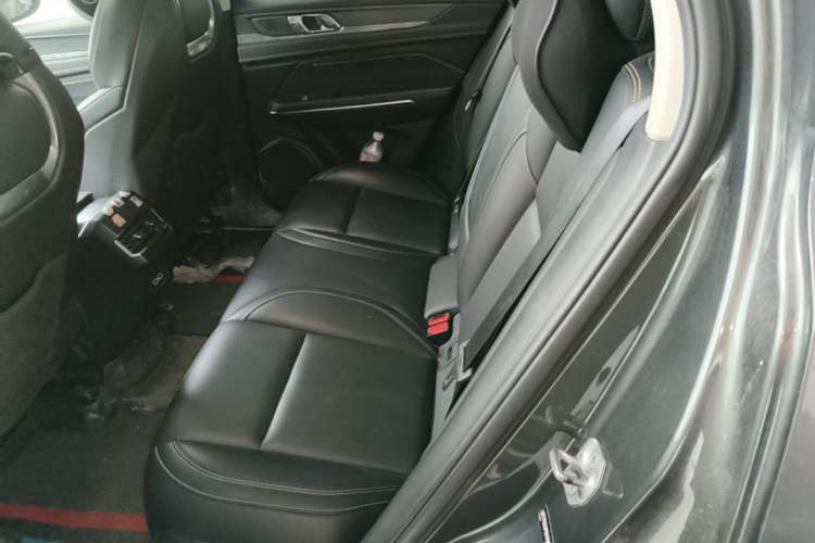 Used Lynk & Co 01 2023 2.0TD Two-Wheel Drive Asian Games Edition Left Rear Seat