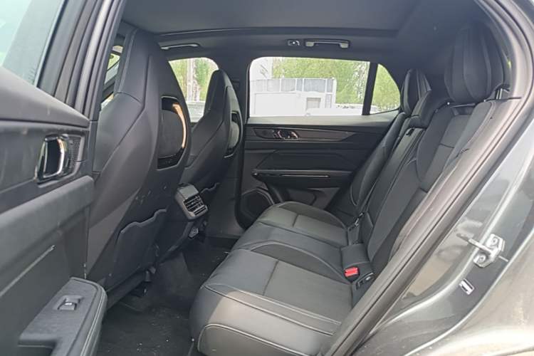 Used Lynk & Co 01 2023 1.5TD EM-F PM Left Rear Seat