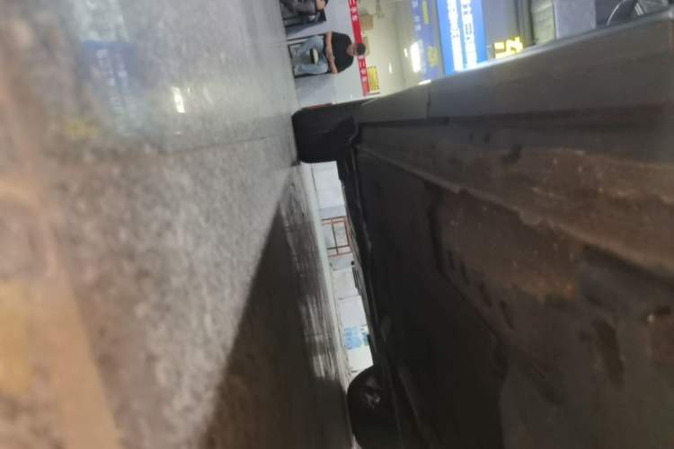 Used Lynk & Co 01 2023 2.0TD Two-Wheel Drive Pro Trim Left Side Sill