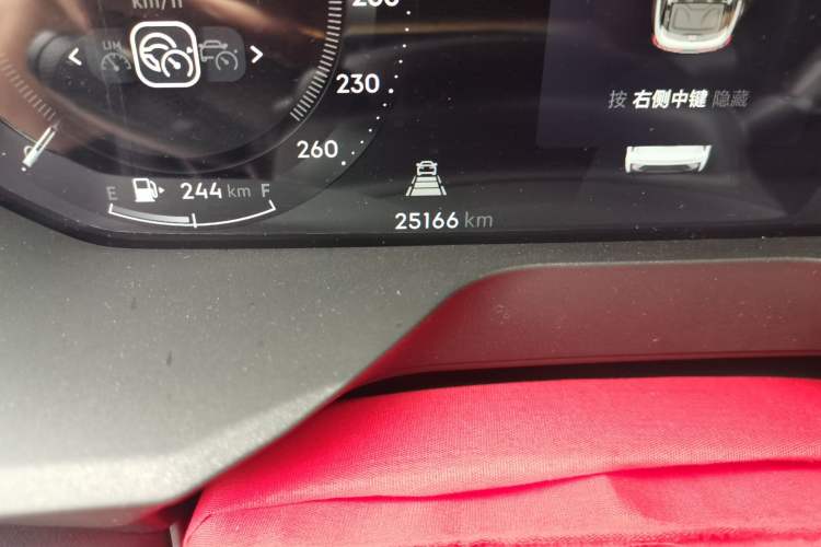 Used Lynk & Co 01 2023 2.0TD Two-Wheel Drive Pro Trim Odometer Close Up