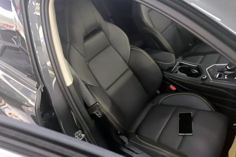 Used Lynk & Co 01 2023 2.0TD Two-Wheel Drive Pro Trim Right Front Seat