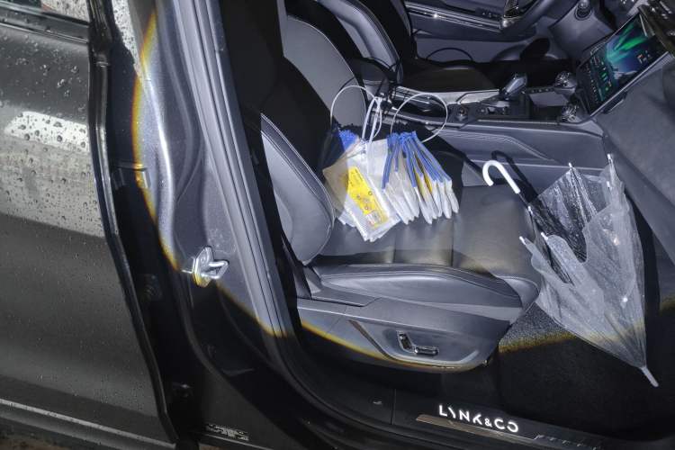 Used Lynk & Co 01 2023 1.5TD EM-F PM Right Front Seat