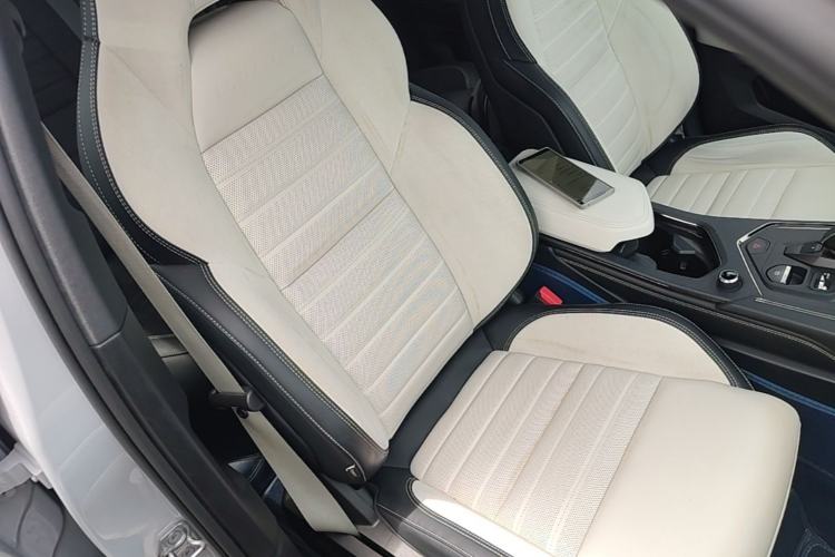 Used Lynk & Co 01 2023 1.5TD EM-F Dawn Right Front Seat