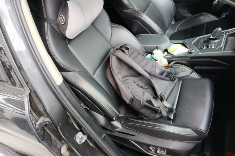 Used Lynk & Co 01 2023 2.0TD Two-Wheel Drive Asian Games Edition Right Front Seat