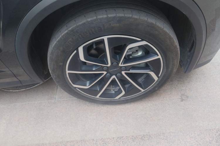 Used Lynk & Co 01 2023 1.5TD EM-F Dawn Right Front Wheel Hub