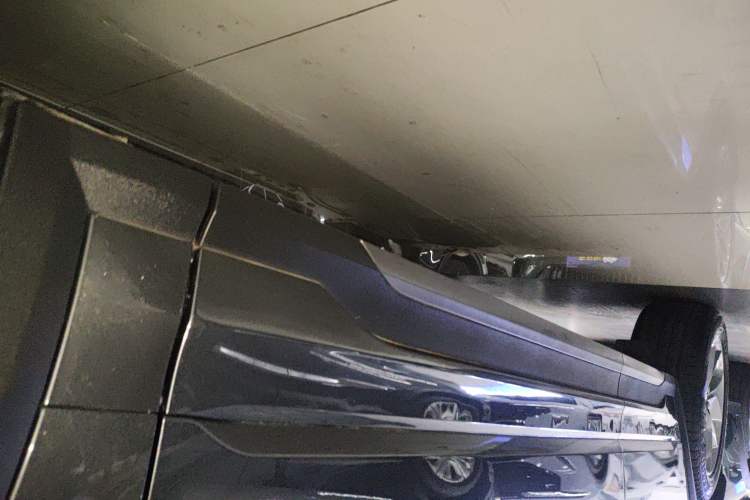Used Lynk & Co 01 2023 2.0TD Two-Wheel Drive Asian Games Edition Right Side Sill