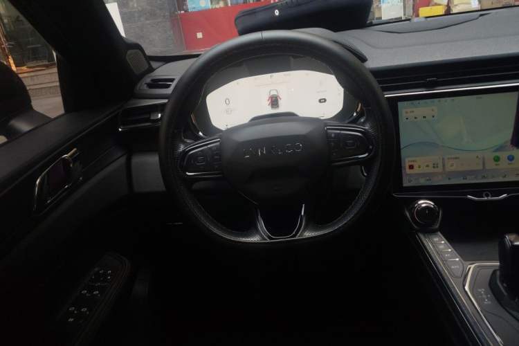 Used Lynk & Co 01 2023 1.5TD EM-F Dawn Steering Wheel