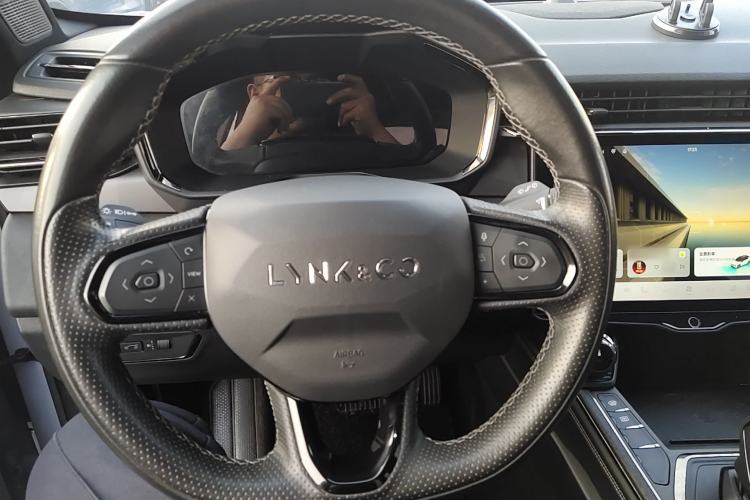 Used Lynk & Co 01 2023 1.5TD EM-F PM Steering Wheel