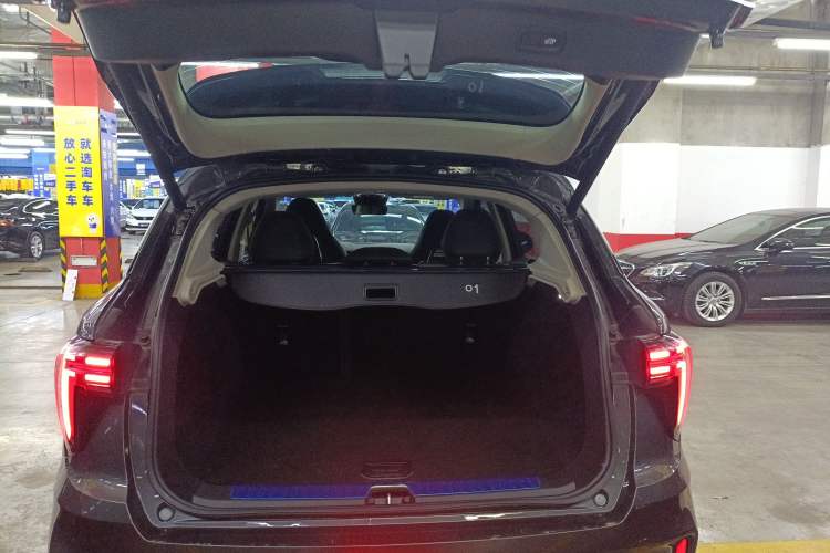 Used Lynk & Co 01 2023 2.0TD Two-Wheel Drive Asian Games Edition Trunk