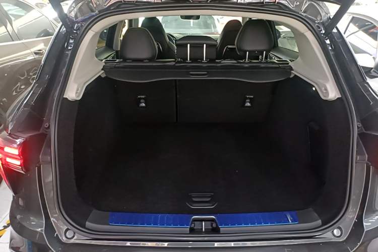 Used Lynk & Co 01 2023 2.0TD Two-Wheel Drive Pro Trim Trunk