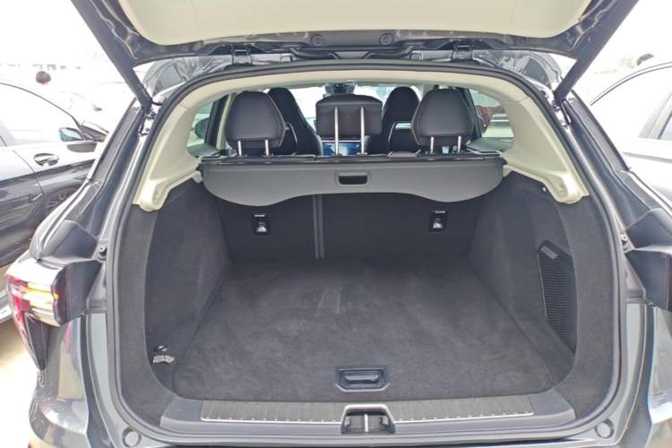 Used Lynk & Co 01 2023 2.0TD Two-Wheel Drive Pro Trim Trunk