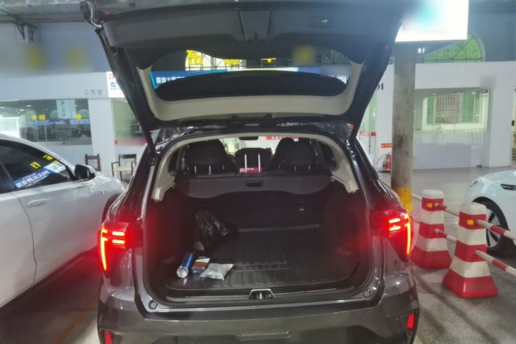 Used Lynk & Co 01 2023 2.0TD Two-Wheel Drive Pro Trim Trunk