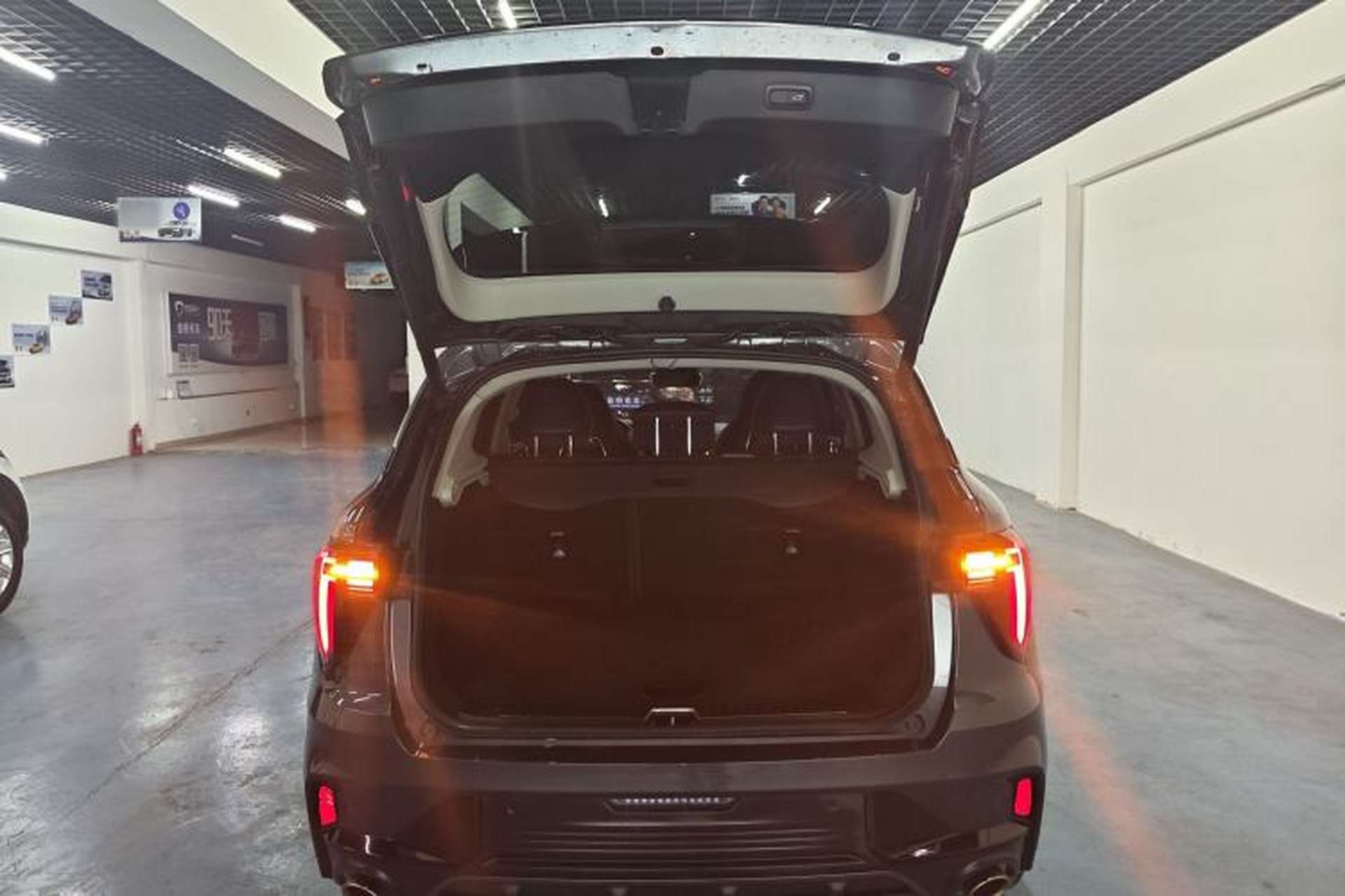 Used Lynk & Co 01 2023 2.0TD Two-Wheel Drive Asian Games Edition Trunk