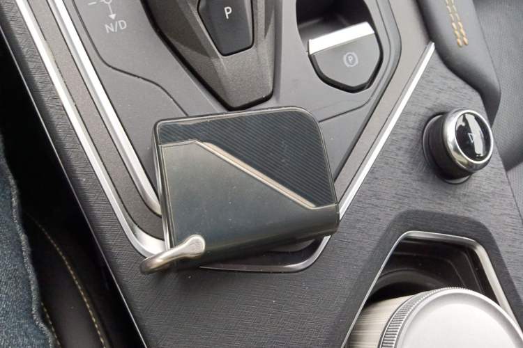 Used Lynk & Co 01 2023 2.0TD Two-Wheel Drive Pro Trim Vehicle Key