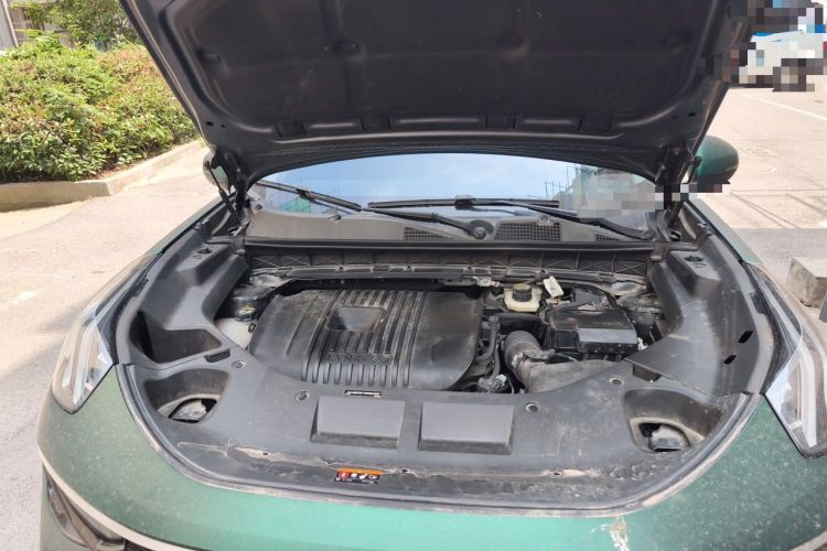 Used Lynk & Co 01 2023 2.0TD Two-Wheel Drive Pro Trim Engine Bay