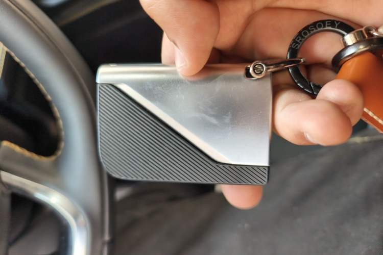 Used Lynk & Co 01 2023 2.0TD Two-Wheel Drive Pro Trim Vehicle Key