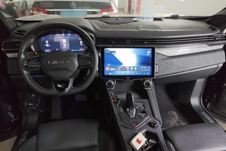 Used Lynk & Co 01 2023 1.5TD EM-F PM Center Console
