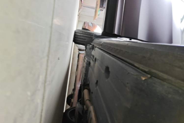 Used Lynk & Co 01 2023 1.5TD EM-F PM Right Side Sill