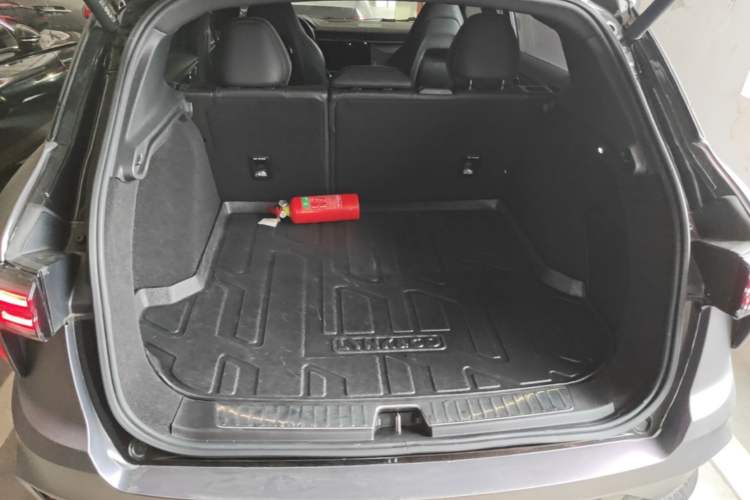 Used Lynk & Co 01 2023 1.5TD EM-F PM Trunk