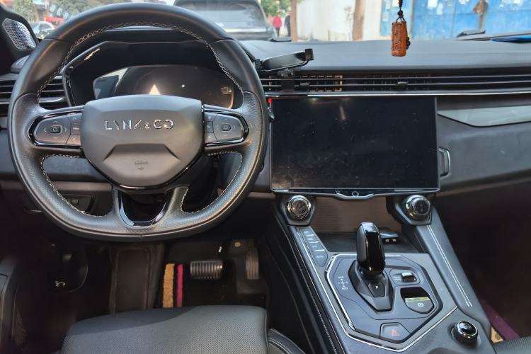 Used Lynk & Co 01 2023 1.5TD EM-F PM Center Console
