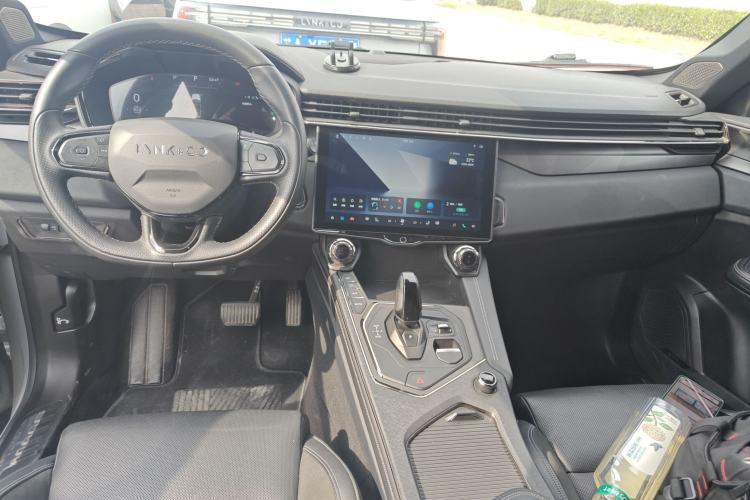 Used Lynk & Co 01 2023 1.5TD EM-F PM Center Console