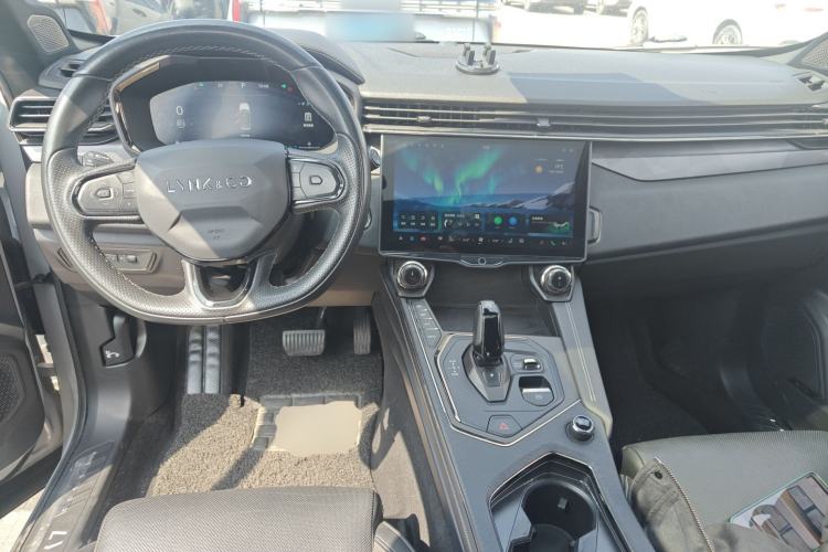 Used Lynk & Co 01 2023 1.5TD EM-F PM Center Console
