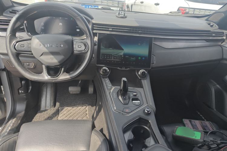 Used Lynk & Co 01 2023 1.5TD EM-F PM Center Console