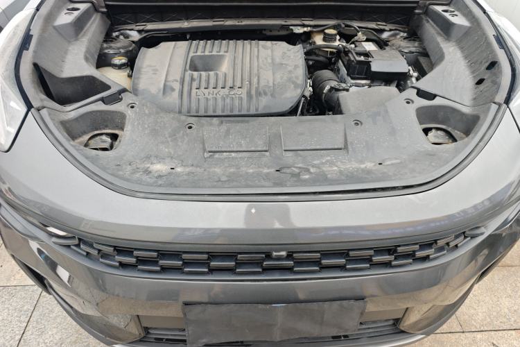 Used Lynk & Co 01 2023 2.0TD Two-Wheel Drive Pro Trim Engine Bay