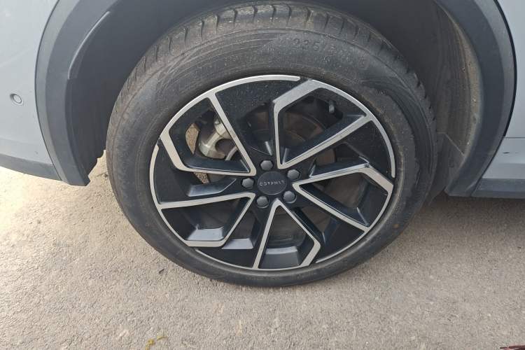 Used Lynk & Co 01 2023 1.5TD EM-F PM Exterior 5