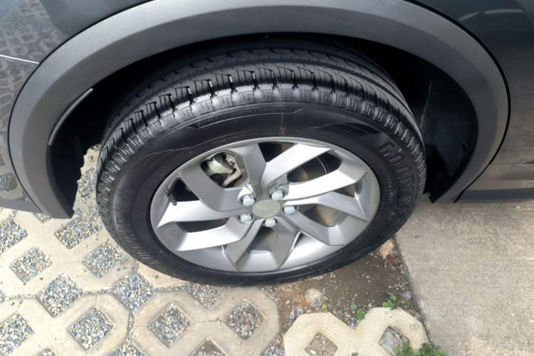 Used Lynk & Co 01 2023 2.0TD Two-Wheel Drive Asian Games Edition Exterior 5
