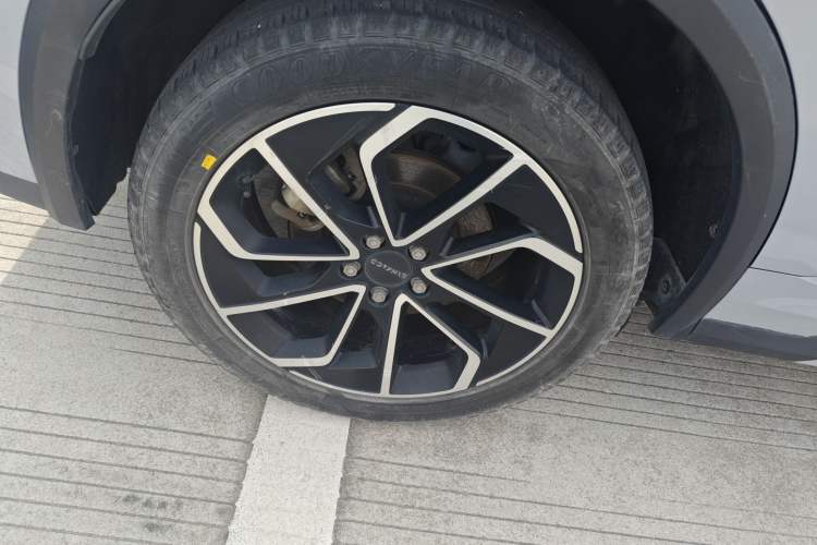 Used Lynk & Co 01 2023 1.5TD EM-F PM Exterior 5