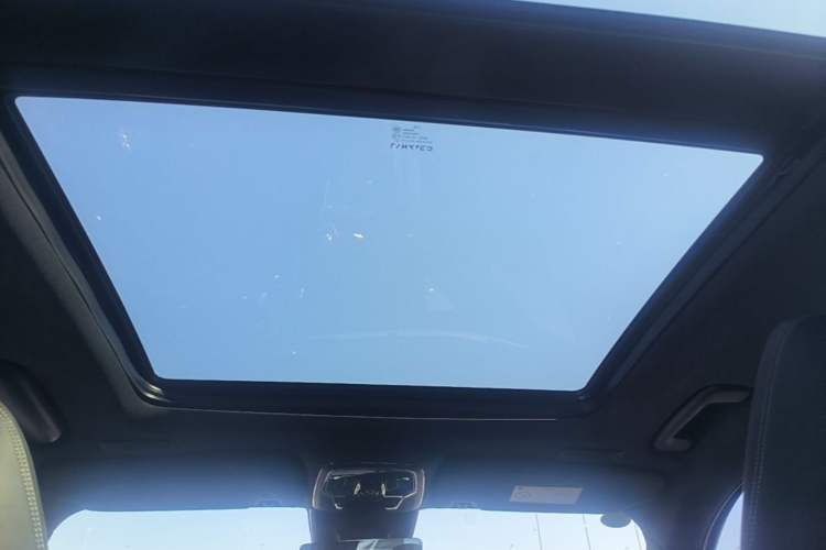 Used Lynk & Co 01 2023 1.5TD EM-F PM Headliner