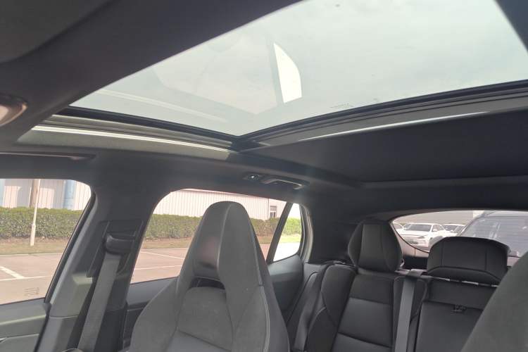 Used Lynk & Co 01 2023 1.5TD EM-F PM Headliner