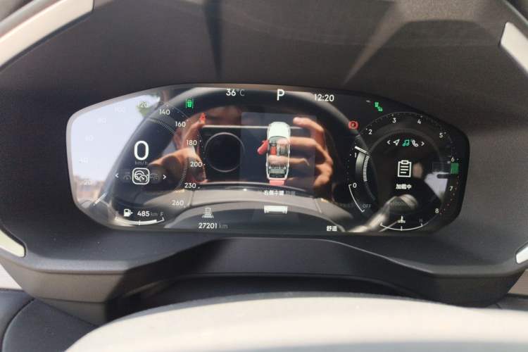 Used Lynk & Co 01 2023 2.0TD Two-Wheel Drive Pro Trim Instrument Cluster