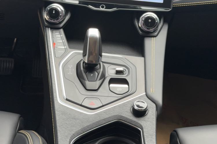 Used Lynk & Co 01 2023 2.0TD Two-Wheel Drive Asian Games Edition Interior 2