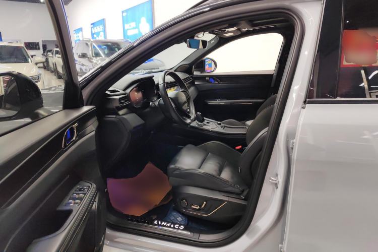 Used Lynk & Co 01 2023 1.5TD EM-F PM Left Front Seat