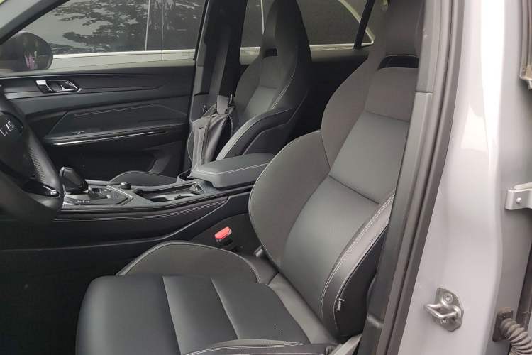 Used Lynk & Co 01 2023 1.5TD EM-F PM Left Front Seat