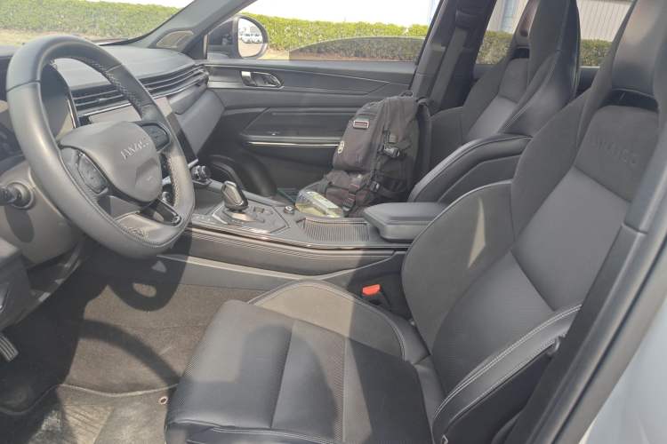 Used Lynk & Co 01 2023 1.5TD EM-F PM Left Front Seat