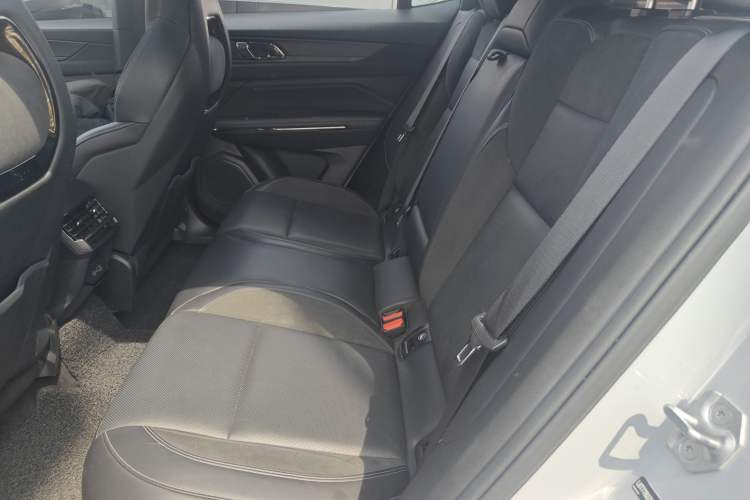 Used Lynk & Co 01 2023 1.5TD EM-F PM Left Rear Seat