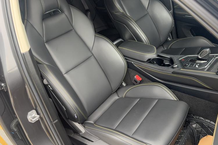 Used Lynk & Co 01 2023 2.0TD Two-Wheel Drive Asian Games Edition Right Front Seat