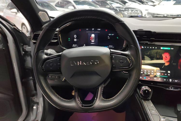 Used Lynk & Co 01 2023 1.5TD EM-F PM Steering Wheel