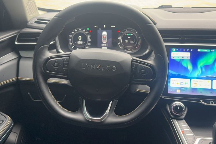 Used Lynk & Co 01 2023 2.0TD Two-Wheel Drive Asian Games Edition Steering Wheel